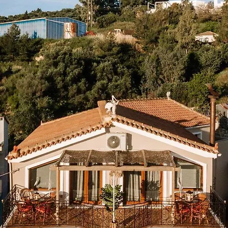 Casa Di Cuore - Beachfront Holiday home *